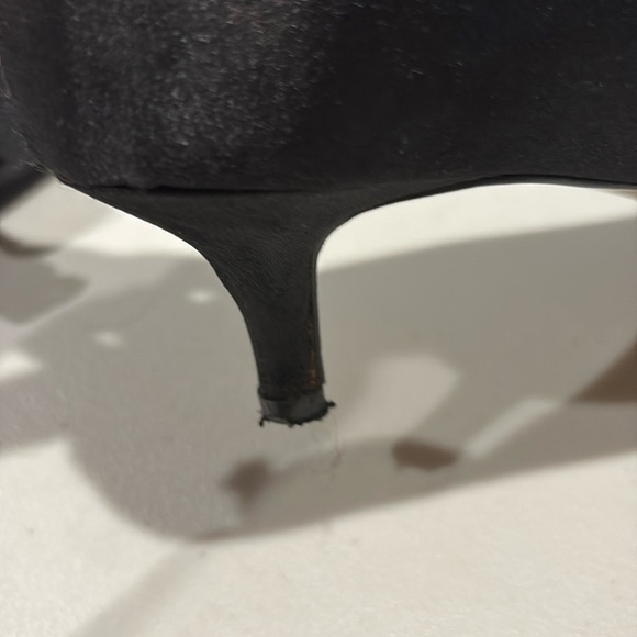 RSVP - Black Peep Toe Heels with Ruffle Detail. Size 11. - Picture 7 of 14